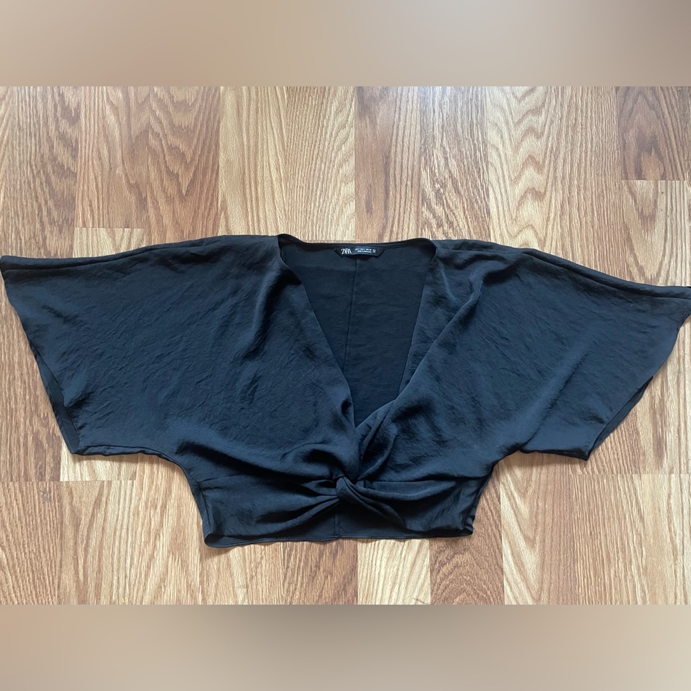 Zara Black Twist Front Crop Top
